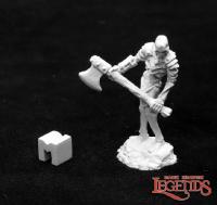 REAPER DARK HEAVEN - 03943 Bog Skeleton w/Two Handed Axe